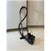 Image 1 : CARPET CLEANER BISSELL