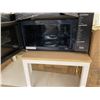 Image 2 : OVER-RANGE MICROWAVE SAMSUNG *NEW*
