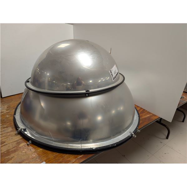 LOT:3 SECURITY MIRRORS ASST (SLIGHT DAMAGES)