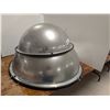 Image 1 : LOT:3 SECURITY MIRRORS ASST (SLIGHT DAMAGES)