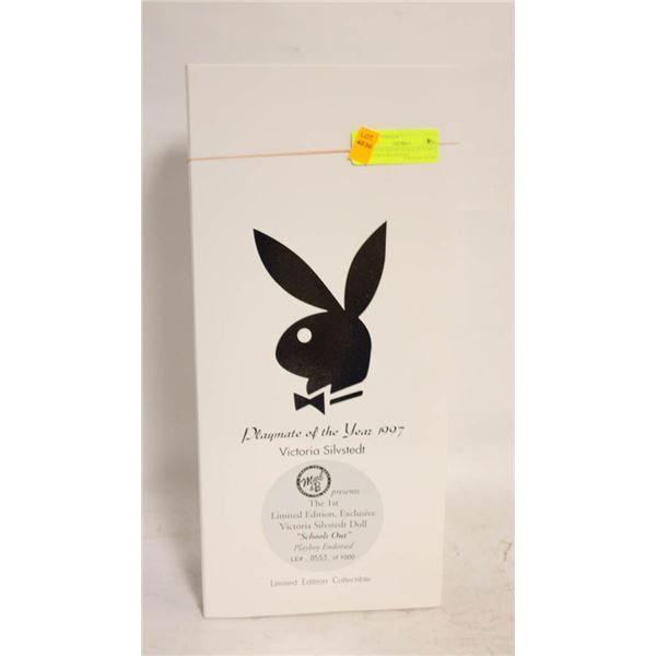 NIB 1/6 SCALE PLAYBOY PLAYMATE; VICTORIA SILVSTEDT