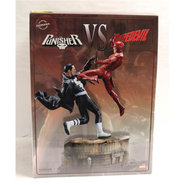 NIB SIDESHOW COLLECTIBLES PUNISHER VS DAREDEVIL