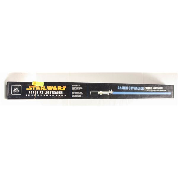 NIB STARWARS 2005- ANAKIN SKYWALKER LIGHTSABER;