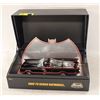 Image 1 : 1966 BATMOBILE VERSION 1:18 SCALE DIE CAST
