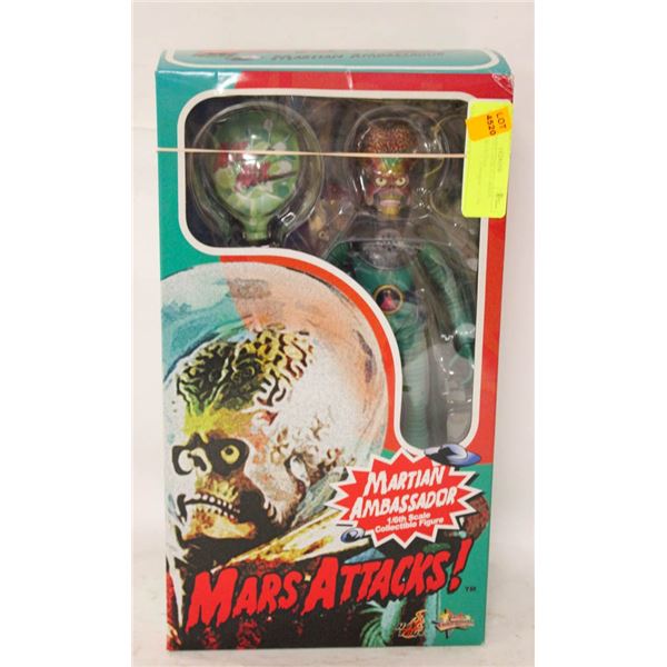 NIB HOT TOYS 1/6 SCALE MARS ATTACKS; MARTIAN