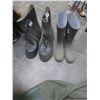 Image 1 : size 10 and 9 rubber boots and size 9 water wades