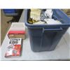 Image 3 : Rubbermaid of Working Gloves and 2 Books