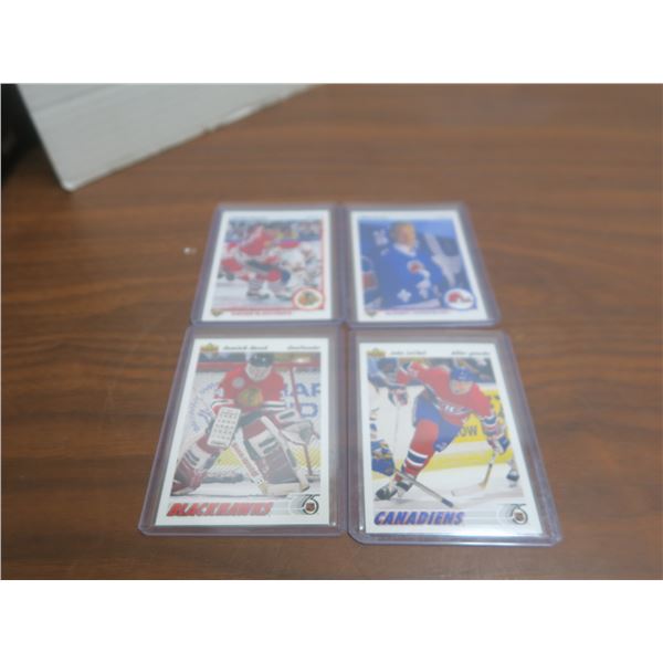 4 hockey cards