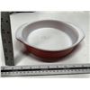 Image 1 : Red Pyrex Dish