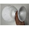 Image 4 : Milk Glass Bowl Grape Ivy