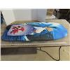 Image 3 : 2 children's swim paddle boards (1 large, 1 small)