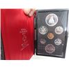 Image 4 : 1976 Double Dollar Specimen Set. The Silver Dollar commemorates the 100th Anniversary of the Library