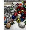 Image 3 : Christmas Decoration Items Box.