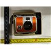 Image 1 : Kintage Kodak Pleaser Instant Camera.