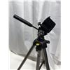 Image 3 : Vanguard Tripod.