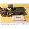 Image 4 : Coca-Cola horse & wagon die-cast metal collectible with garland and box load bank
