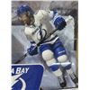 Image 2 : McFarlane's NHL steven Stamkos Tampa bay sports hockey figure