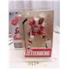 Image 1 : McFarlane's NHL series 14 Detroit red wings Henrik Zetterberg sports hockey figure