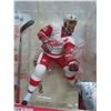 Image 2 : McFarlane's NHL series 14 Detroit red wings Henrik Zetterberg sports hockey figure