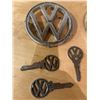 Image 2 : 4 VW keys & 2 badges