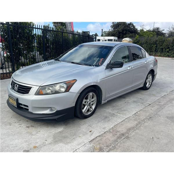 HOND ACCORD 2009 T-DONATION