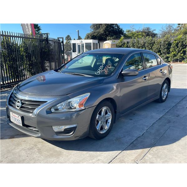 NISS ALTIMA 2015 T-DONATION