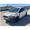 Image 1 : HOND CIVIC 2011 SALV T/DONATION