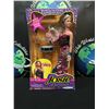 Image 1 : TARA REID SIGNED "JOSIE AND THE PUSSYCATS" ACTION FIGURE (JSA COA)