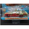 Image 2 : CHEVY CHASE SIGNED NATIONAL LAMPOONS STATION WAGON ACTION FIGURE (TRISTAR COA)