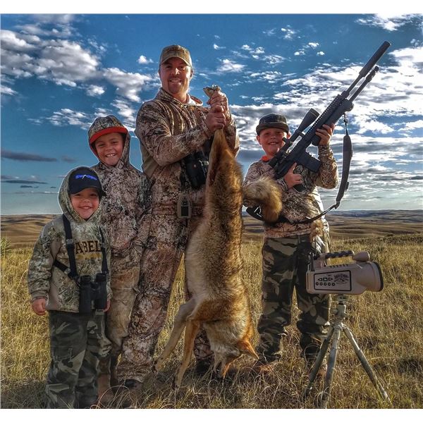 Coyote Craze College (includes Rifle!)