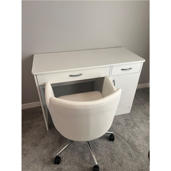 South Shore Desk With Swivel Desk Chair