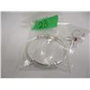 Image 1 : 3 PIECES OF ASSORTED JEWELYR
