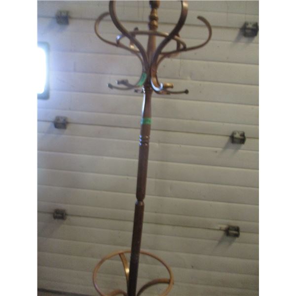 ESTATE:  COAT TREE