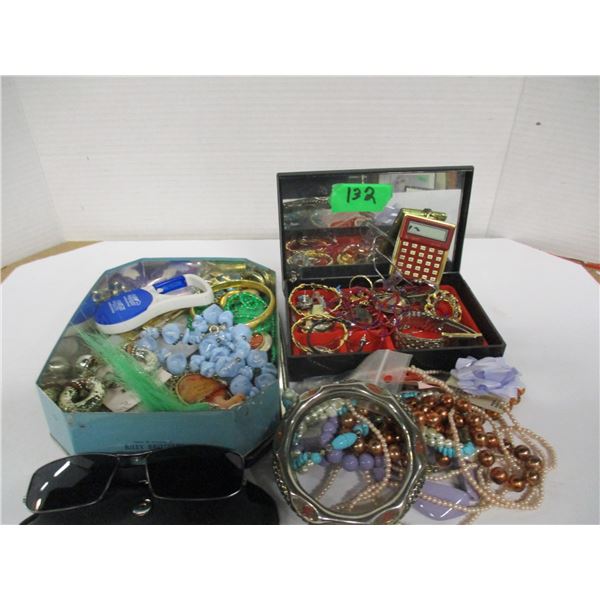 ESTATE:  BOX C/W ASSORTED JEWELRY