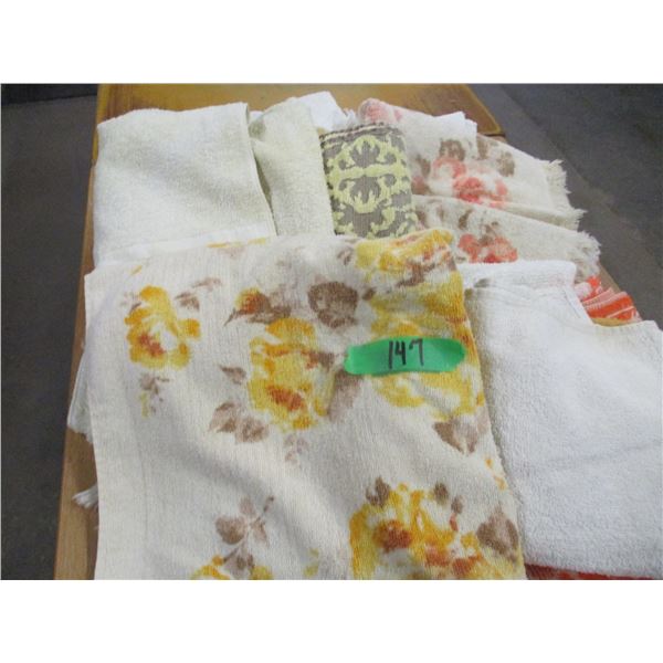 ESTATE:  BOX C/W TOWELS