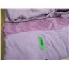 Image 2 : ESTATE:  BOX C/W BLANKET