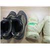Image 1 : ESTATE:  BOX C/W RUNNERS & MITTENS