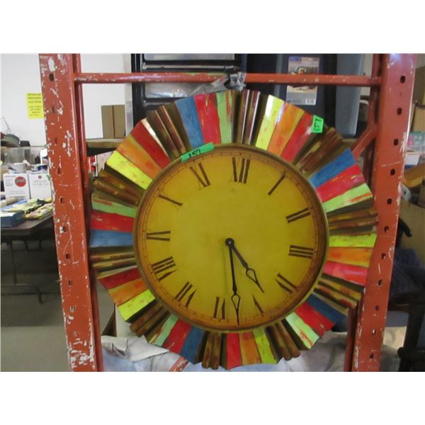 ESTATE:  LARGE WALL CLOCK