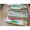 Image 1 : ESTATE:  BOX C/W ASSORTED BEDDING