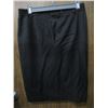 Image 2 : ESTATE:  BLACK SKIRT (SIZE 10)