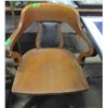 Image 1 : COLLECTABLE:  OLD OAK OFFICE CHAIR