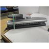 Image 2 : SWINGLINE STAPLER & HOLE PUNCH