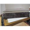 Image 2 : NEW:  2 PHOTO ALBUMS