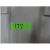 Image 4 : 2 - TOTES (NO LIDS)
