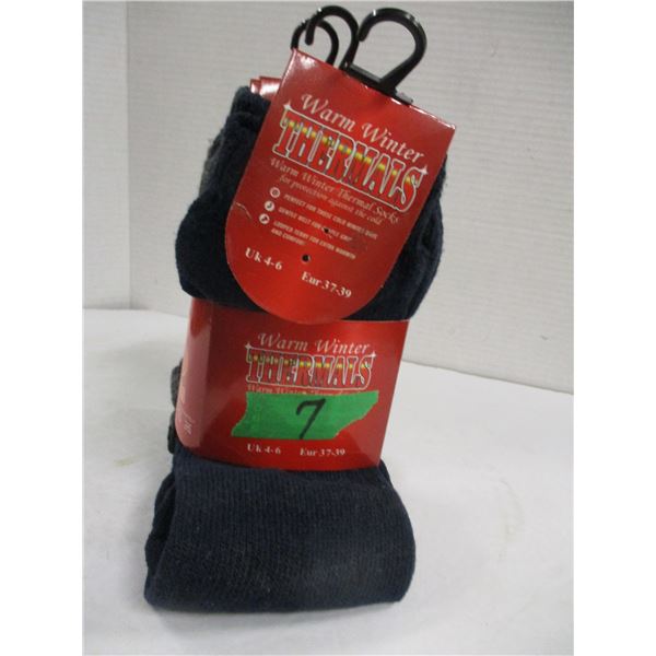 NEW:  WARM WINTER THERMAL SOCKS (SIZE 10 - 13) - 3 PAIR
