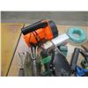 Image 3 : FLAT C/W LANTERN, TOOLS, ETC