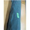 Image 2 : ESTATE:  GREEN MATERIAL - ROLL