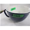 Image 1 : ESTATE:  BLUE BOWL WITH POURING SPOUT