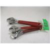 Image 1 : 3 - RED HANDLE ADJUSTABLE WRENCHES
