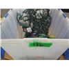Image 2 : TOTE C/W CHRISTMAS DECORATIONS